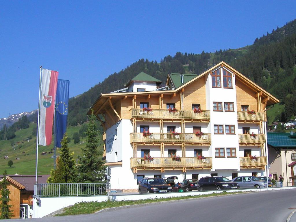 Hotel Nassereinerhof Sankt Anton am Arlberg Dış mekan fotoğraf